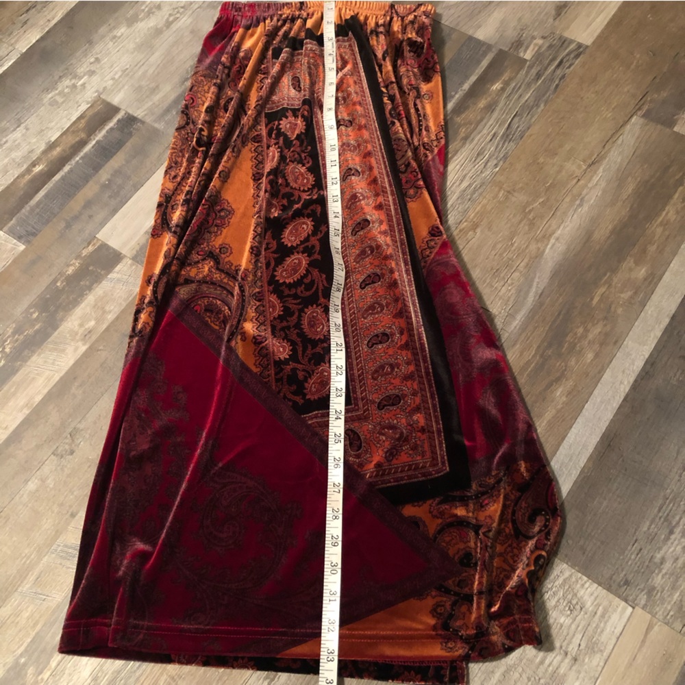 CLIO Velvet Ankle Length Skirt - Picture 6 of 6